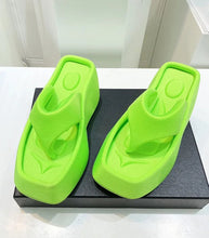 Load image into Gallery viewer, Luxury  Platform Square Toe Slippers
